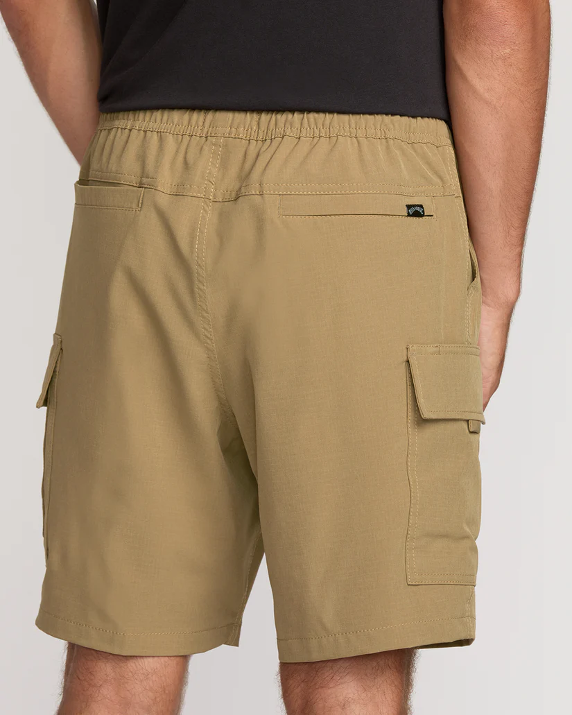 Surftrek Cargo Hybrid Shorts no