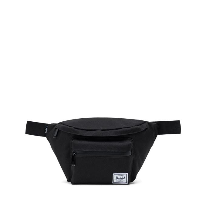 Seventeen Hip Pack