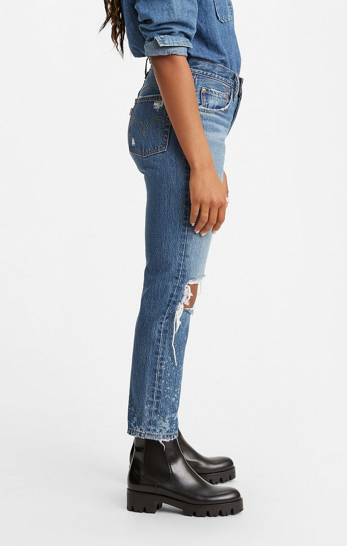 501® CROP
