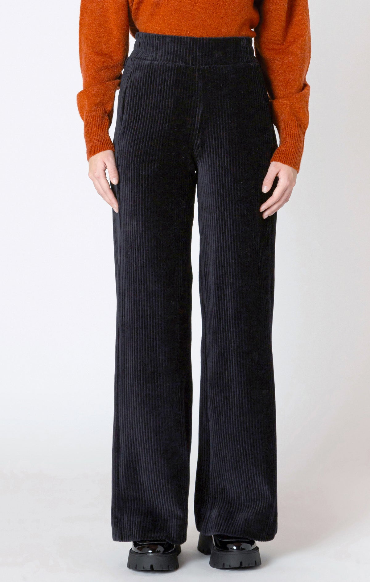 Wide Leg Corduroy Pant