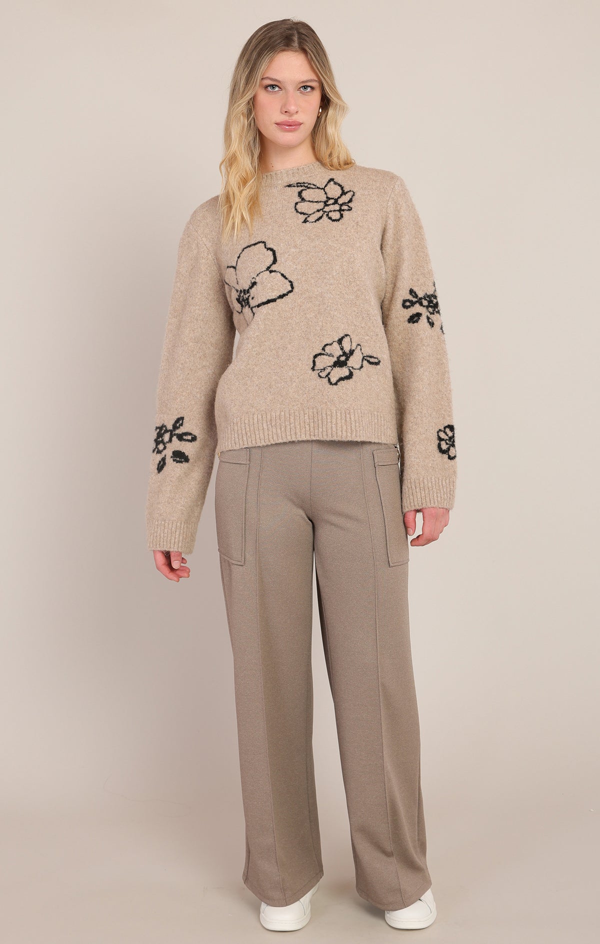 Flower Crewneck Sweater