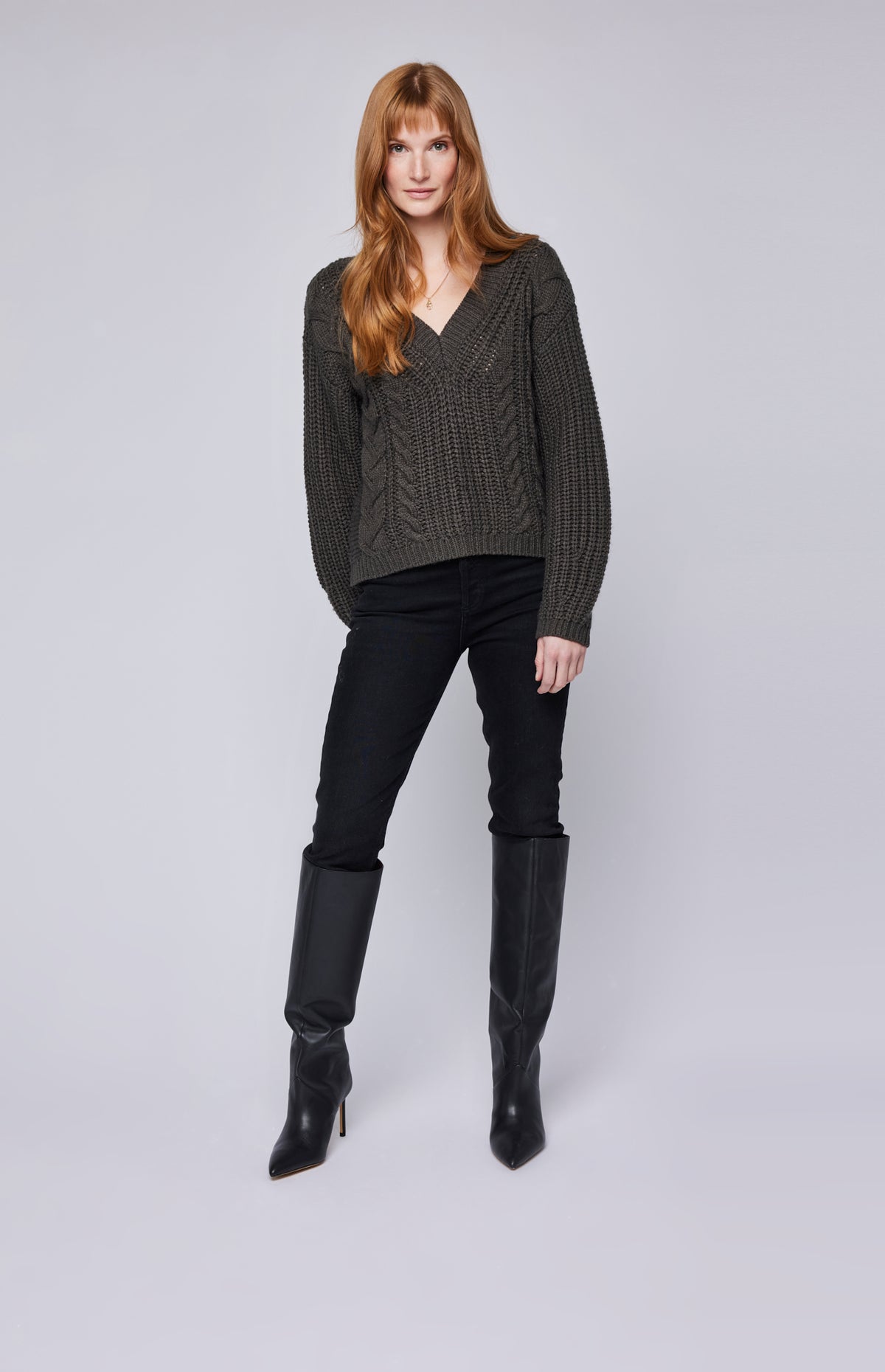 Octavia V-neck Sweater