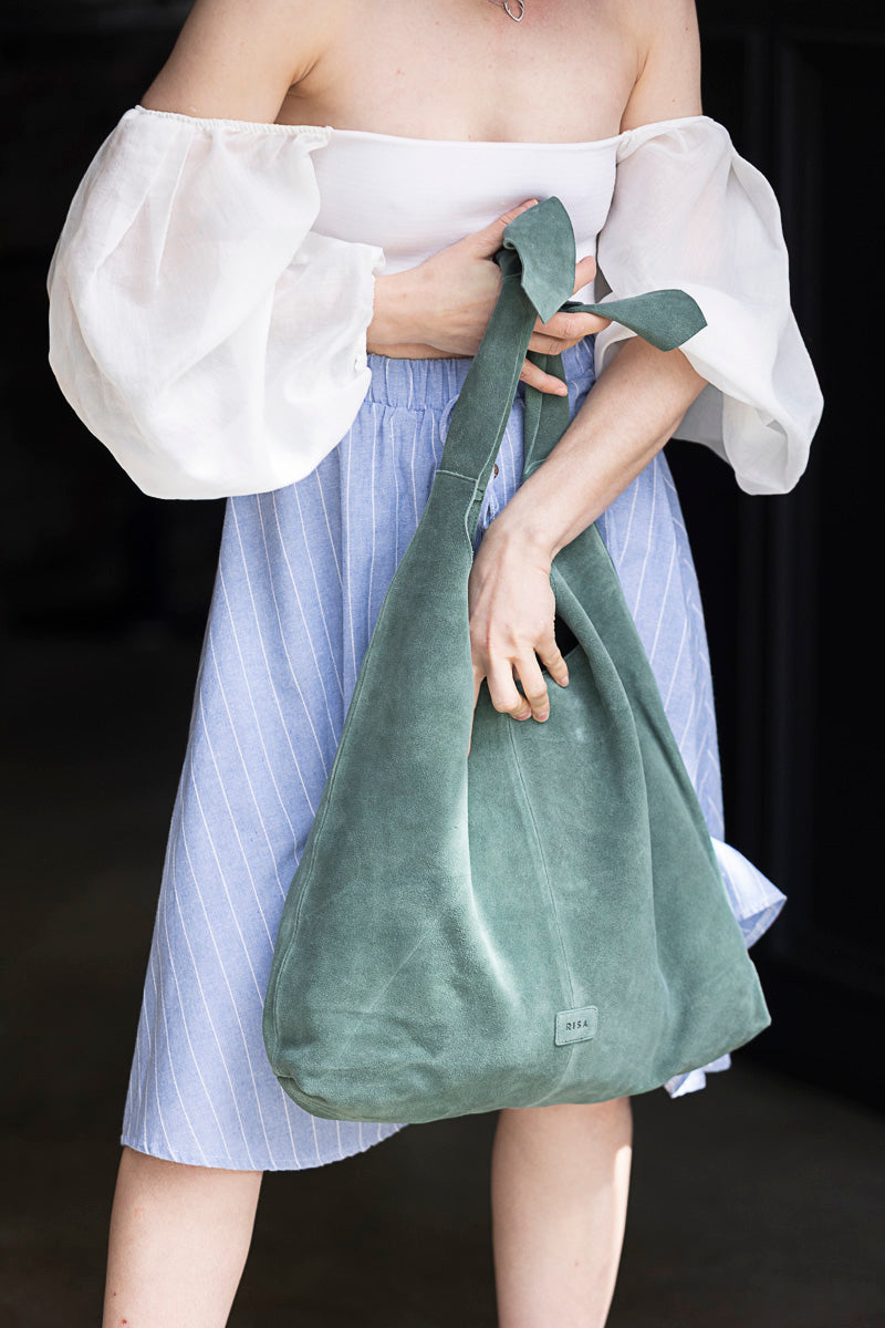 Knot Tote Suede - Seaweed
