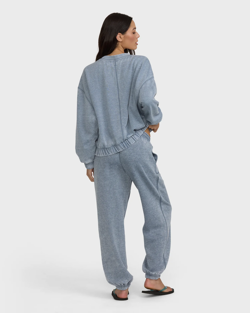 Field Day Jogger