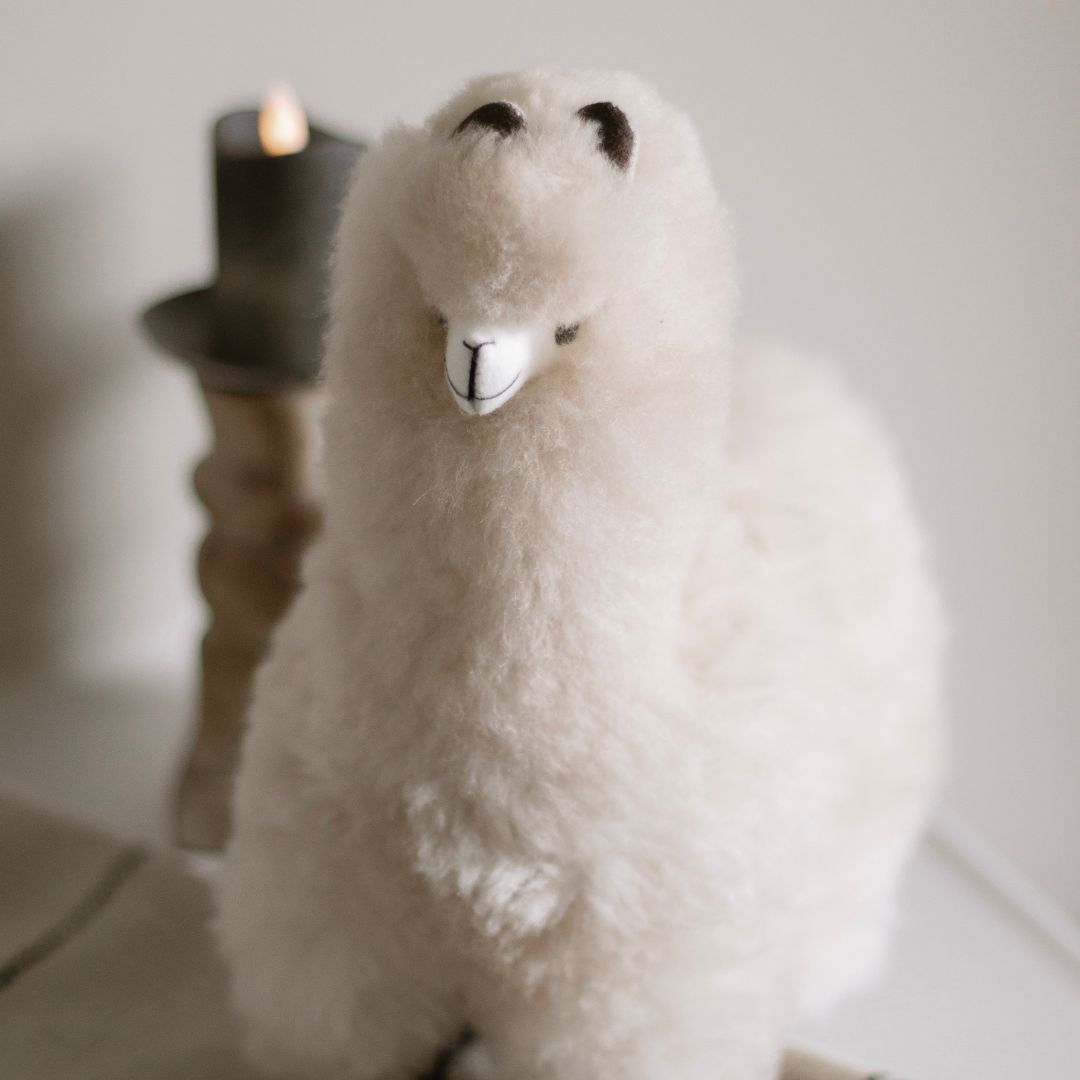Alpaca Fur Standing Alpaca 8.5”