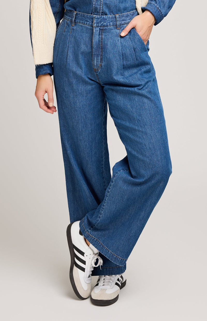 Amara Pant