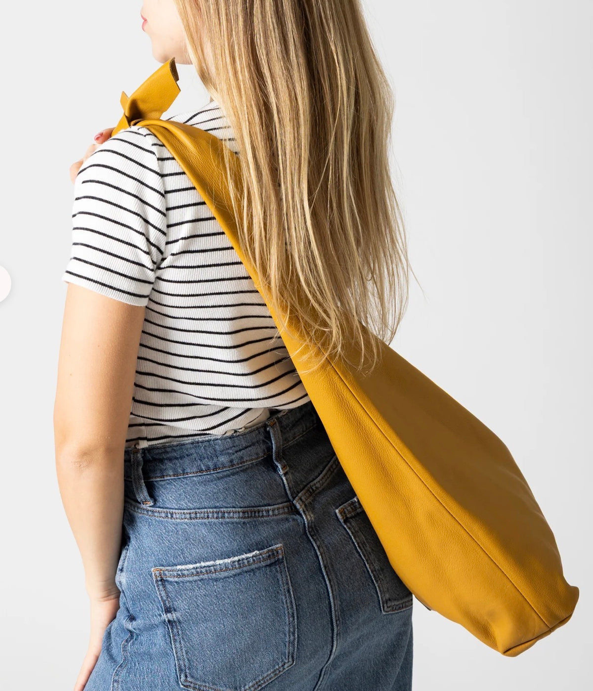 Knot Leather Shoulder Bag - Mustard