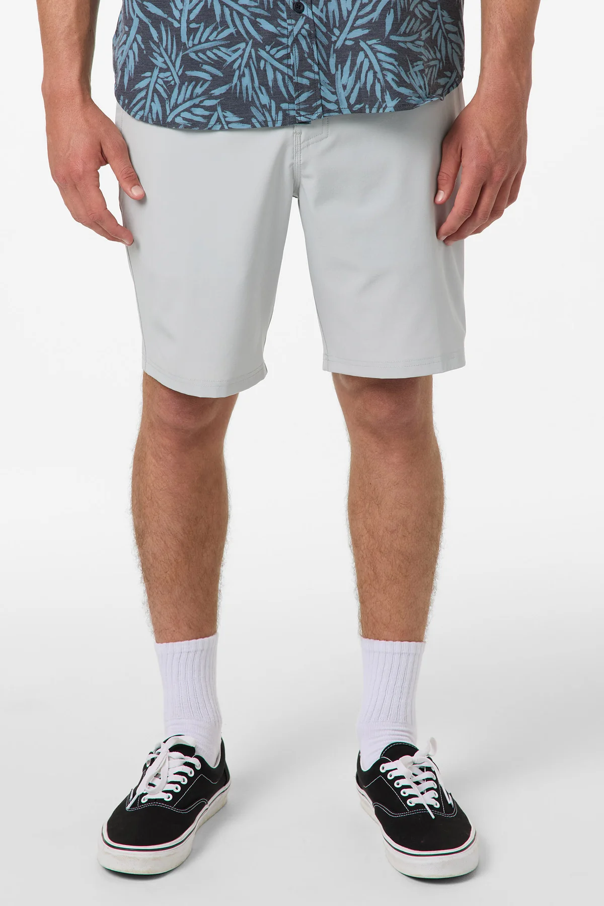 Reserve Heather 19” Short