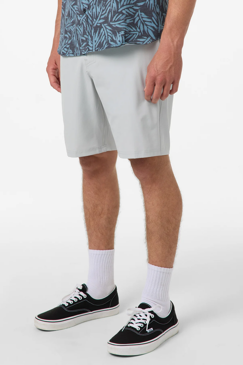 Reserve Heather 19” Short