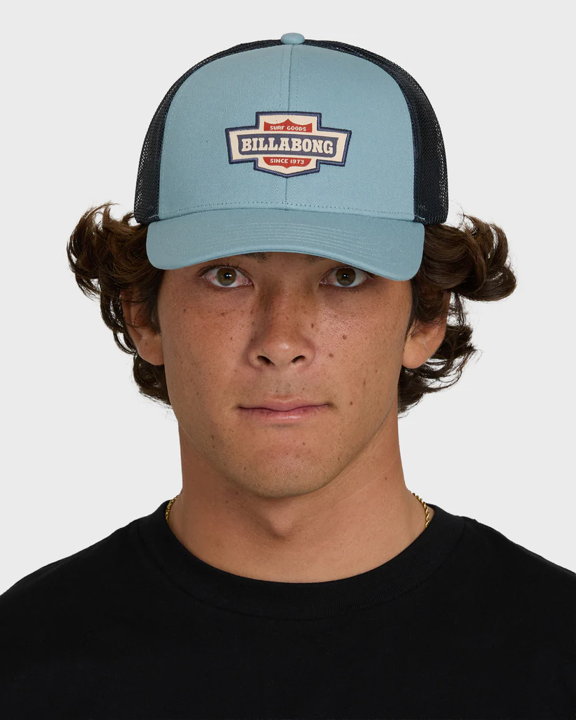 Walled Trucker