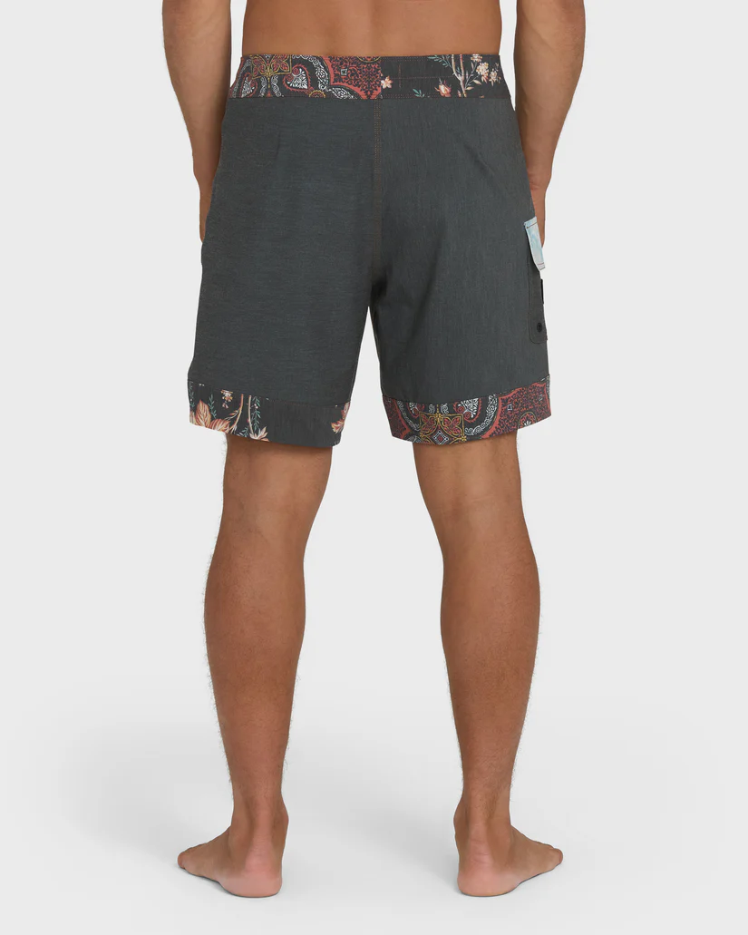 Glide Garage Pro 18” Boardshorts