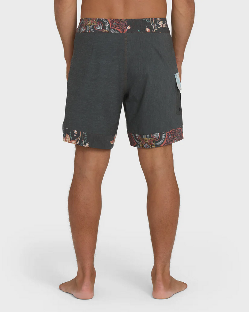 Glide Garage Pro 18” Boardshorts