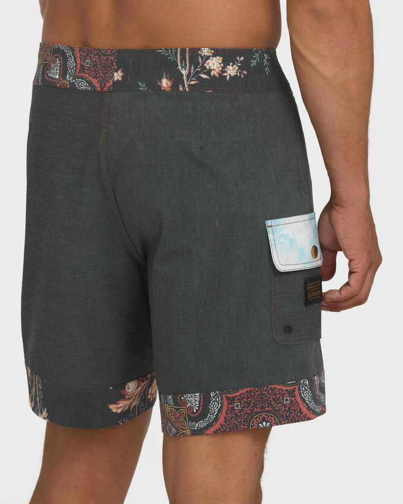 Glide Garage Pro 18” Boardshorts