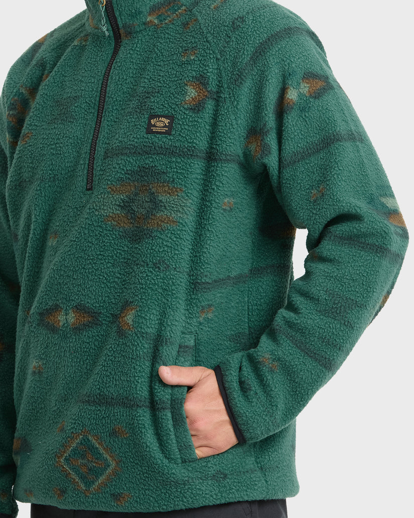 Boundary Mock Fleece