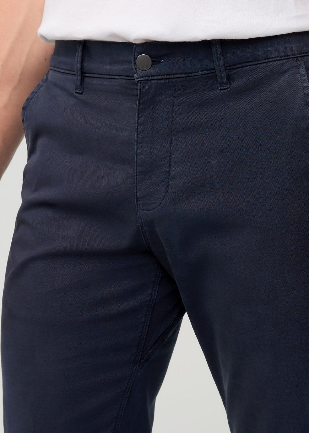 Live Lite Relaxed Taper Chino - 32 Inseam