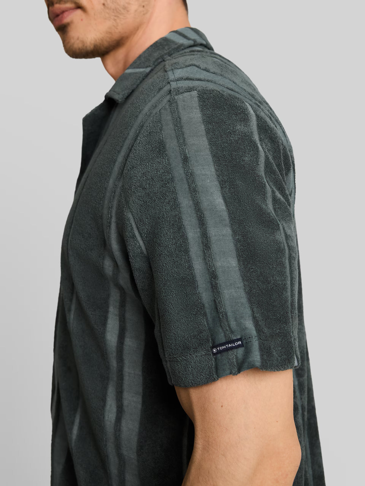 Vertical Striped Towel Shirt