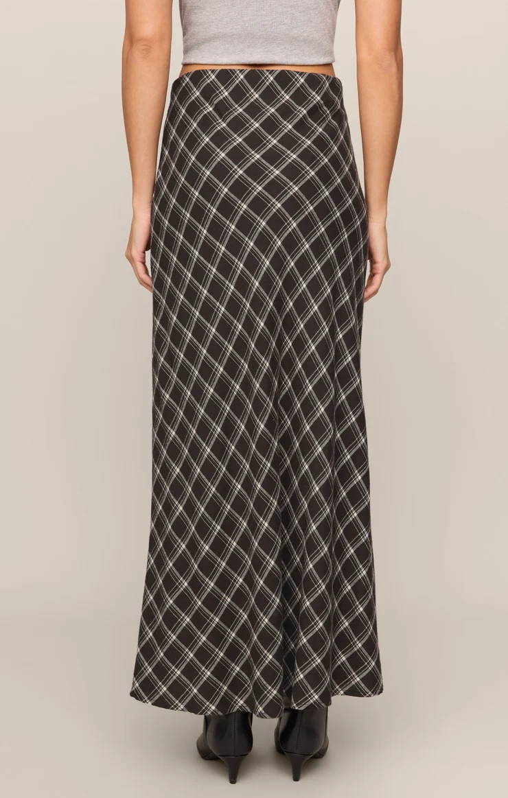 Europa Plaid Skirt