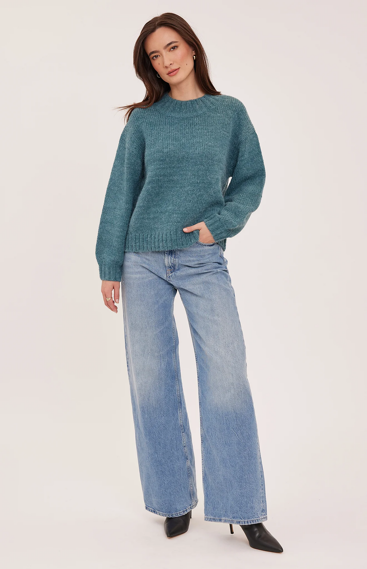 Nova Sweater