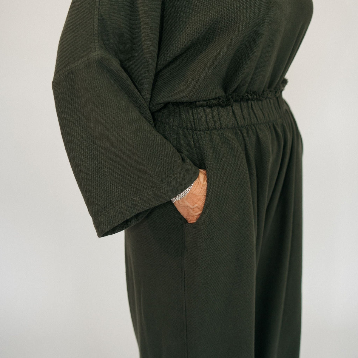 Loft Cotton Crop Barrel Pants