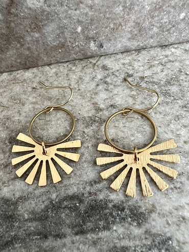 Medium Sun-ray Earrings