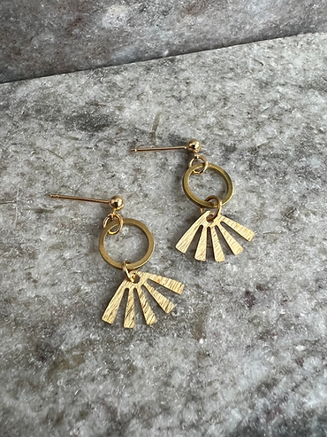 Small Sun-ray Earrings