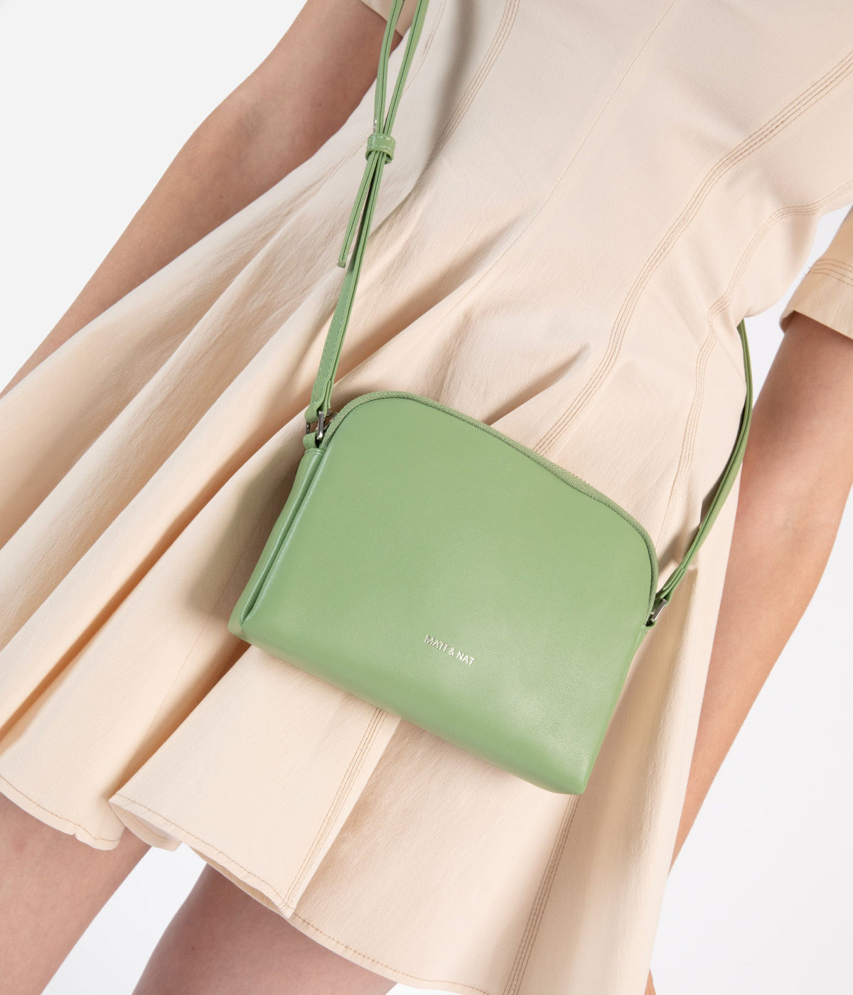 Kristy Vegan Crossbody - Forum