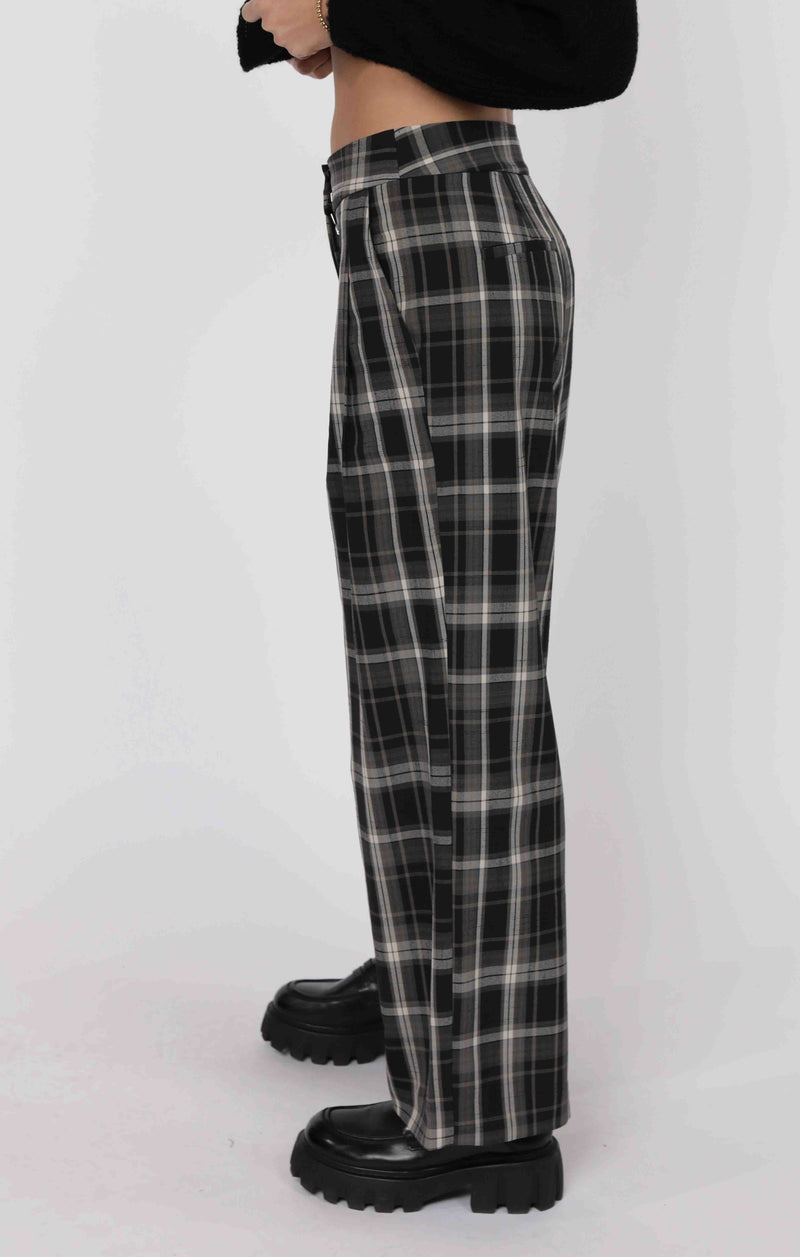 Radical Stretch Plaid Pleated Trouser
