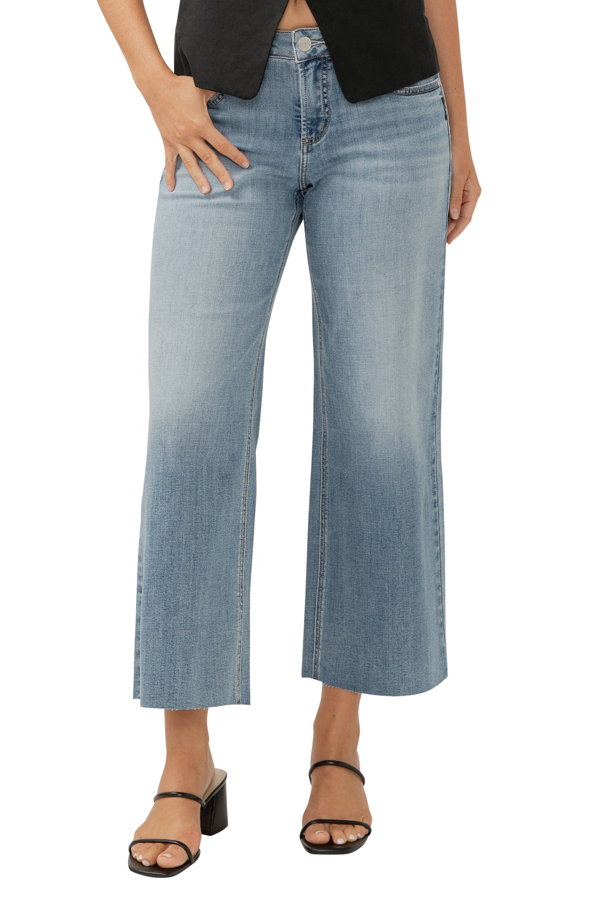 Suki Ankle Wide Leg Jeans